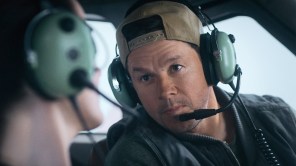 'Flight Risk' Trailer: Mark Wahlberg, Michelle Dockery and Topher Grace